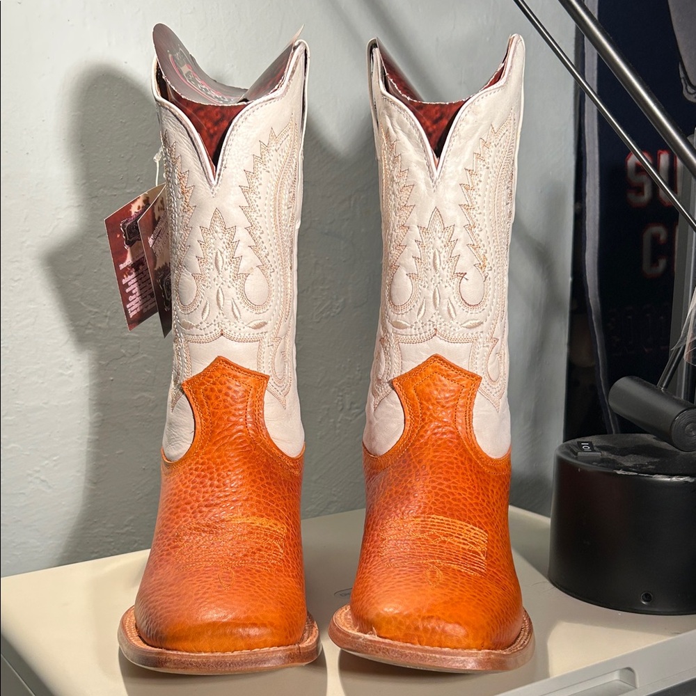 REPARO Western Boots SIZE 9